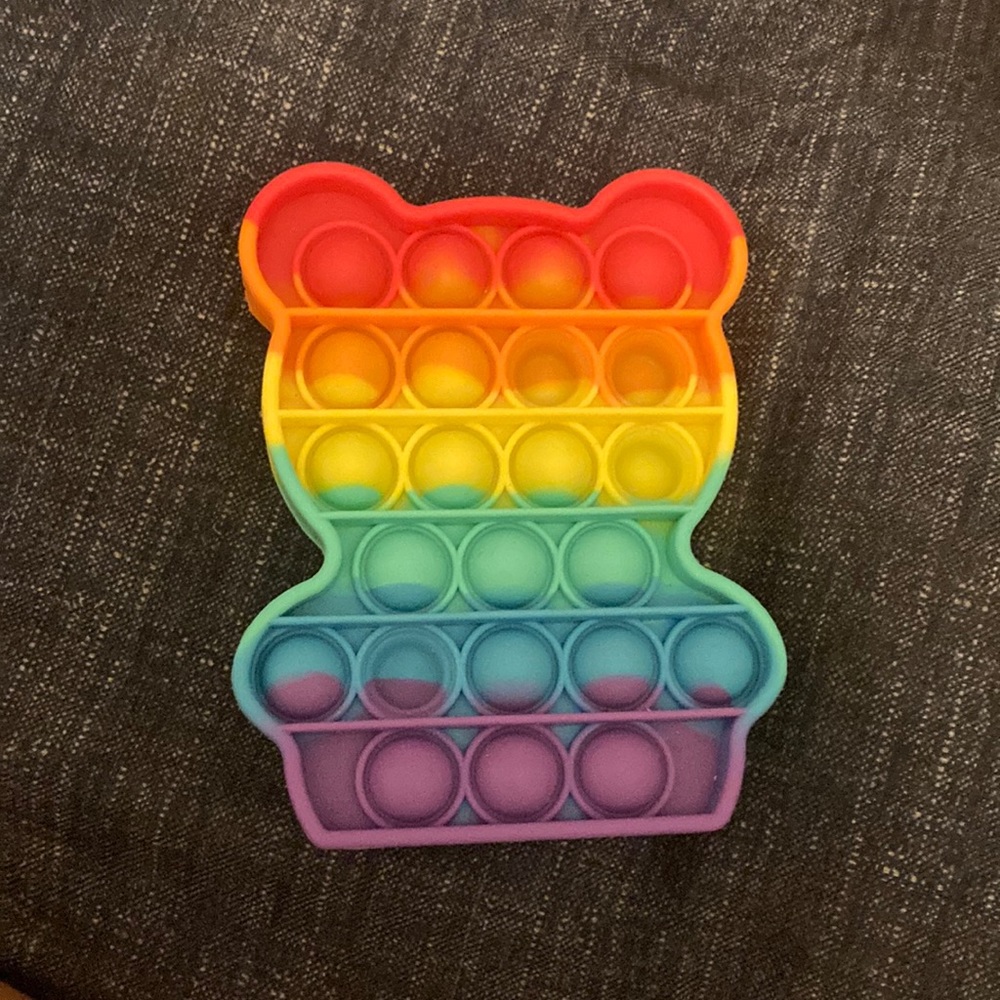 Bear pop it
